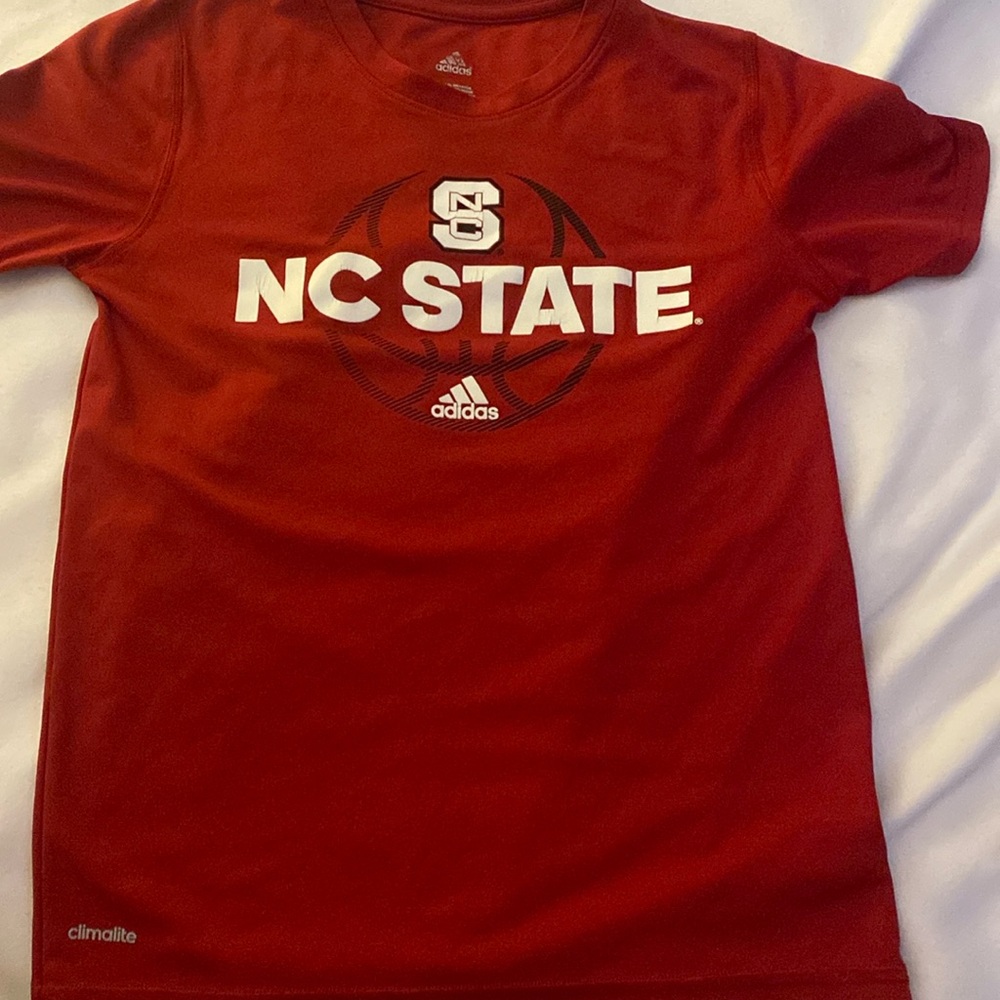 NC State basketball t-shirt